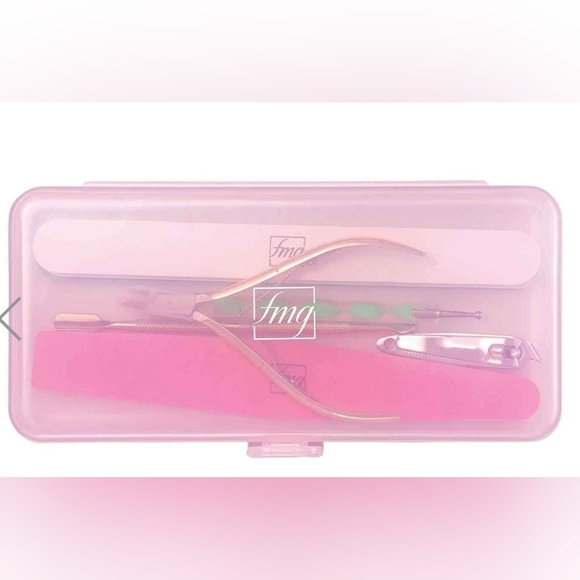 Avon Fmg Expert Tips Nail Art Tool Kit - Picture 2 of 3